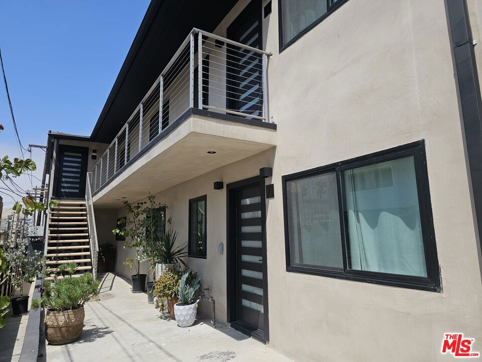 17 Sunset Avenue 4 Property Photo 26