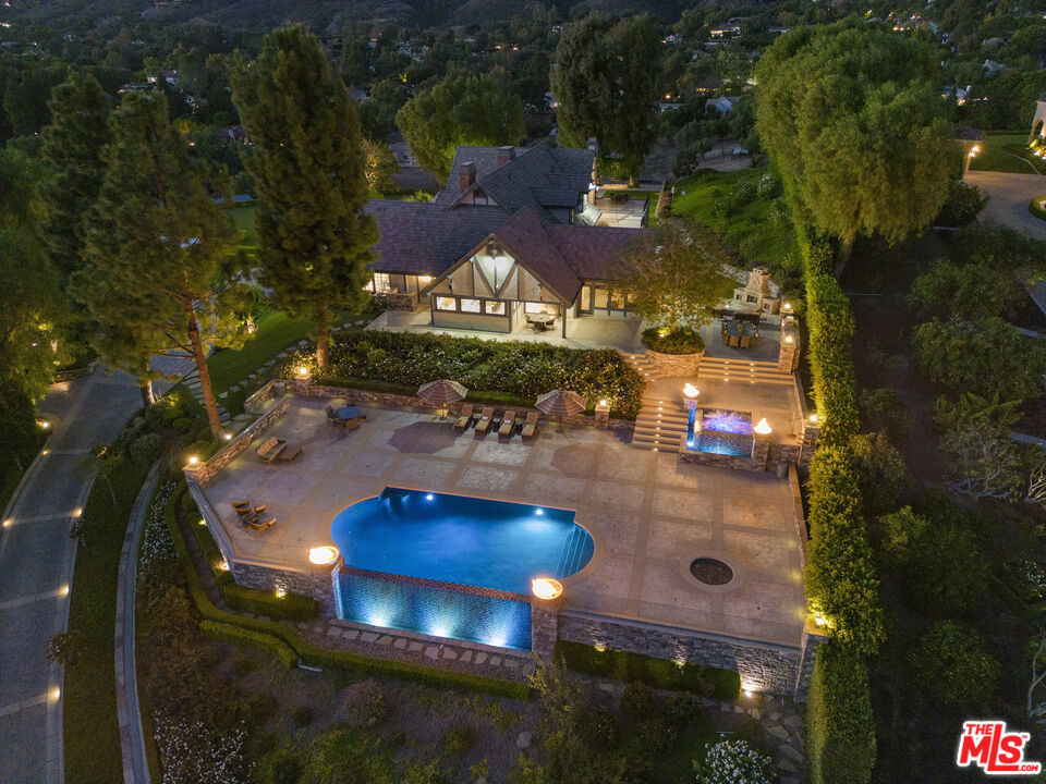 11875 Pradera Road Property Photo 2