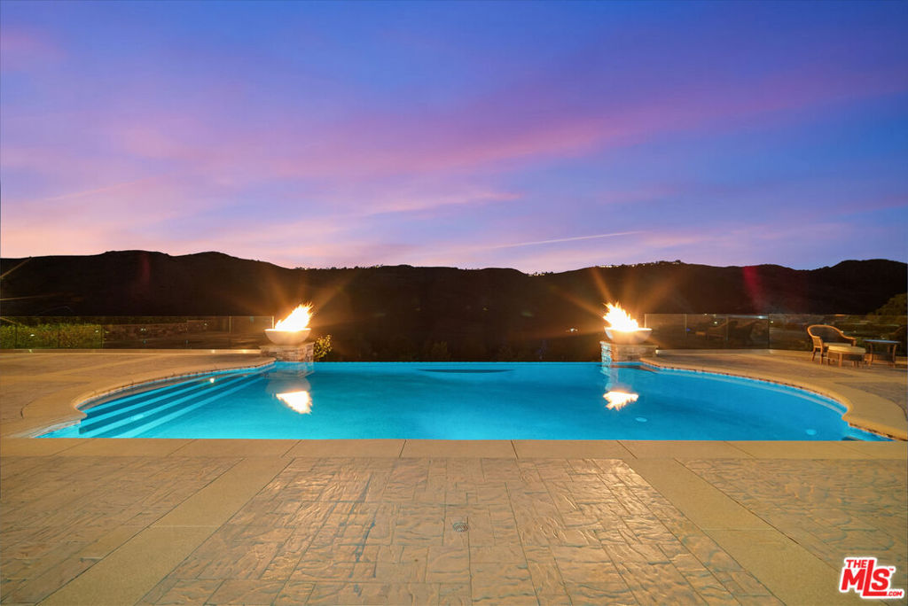 11875 Pradera Road Property Photo 3