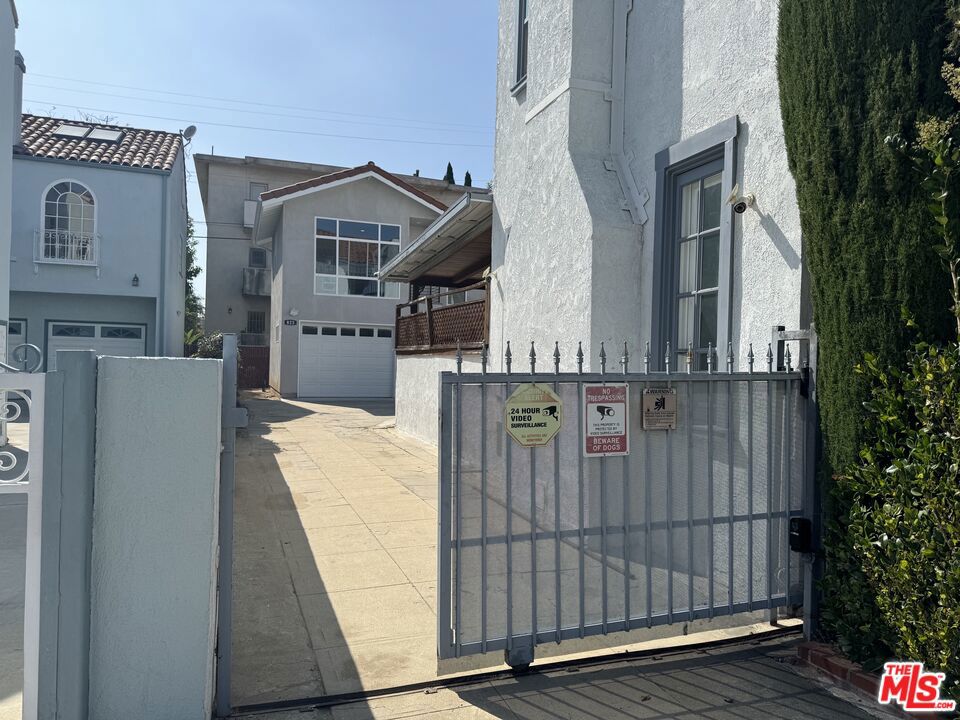 821 Lorraine Boulevard Property Photo 2