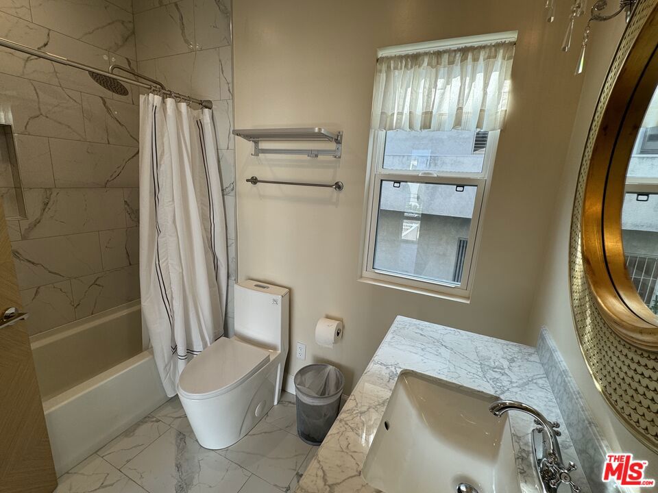 821 Lorraine Boulevard Property Photo 21