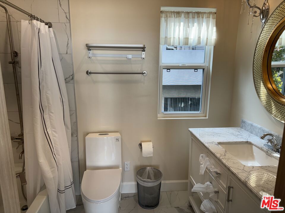 821 Lorraine Boulevard Property Photo 22