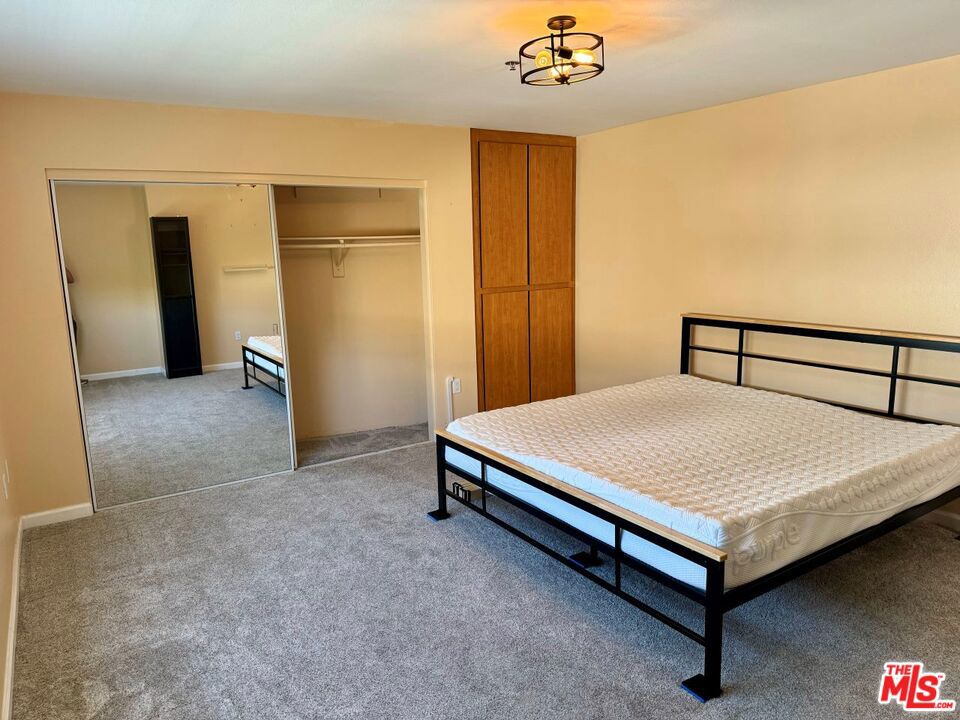 4501 Cedros Avenue 310 Property Photo 6