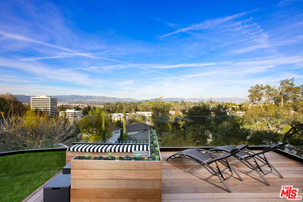 5129 Marmol Drive Property Photo 15