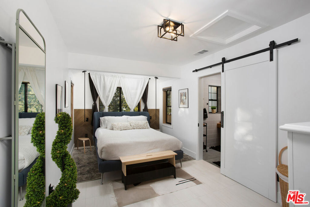 5129 Marmol Drive Property Photo 17