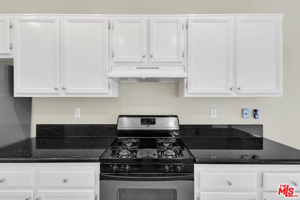 1131 Rosewalk Way Property Photo 10