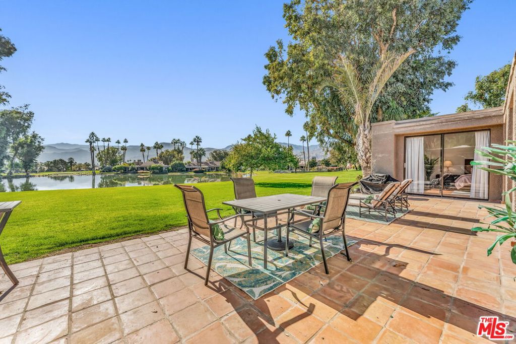 511 Desert West Drive Property Photo 1