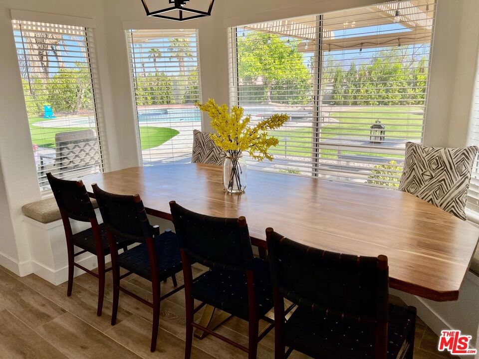 78590 Villeta Drive Property Photo 5