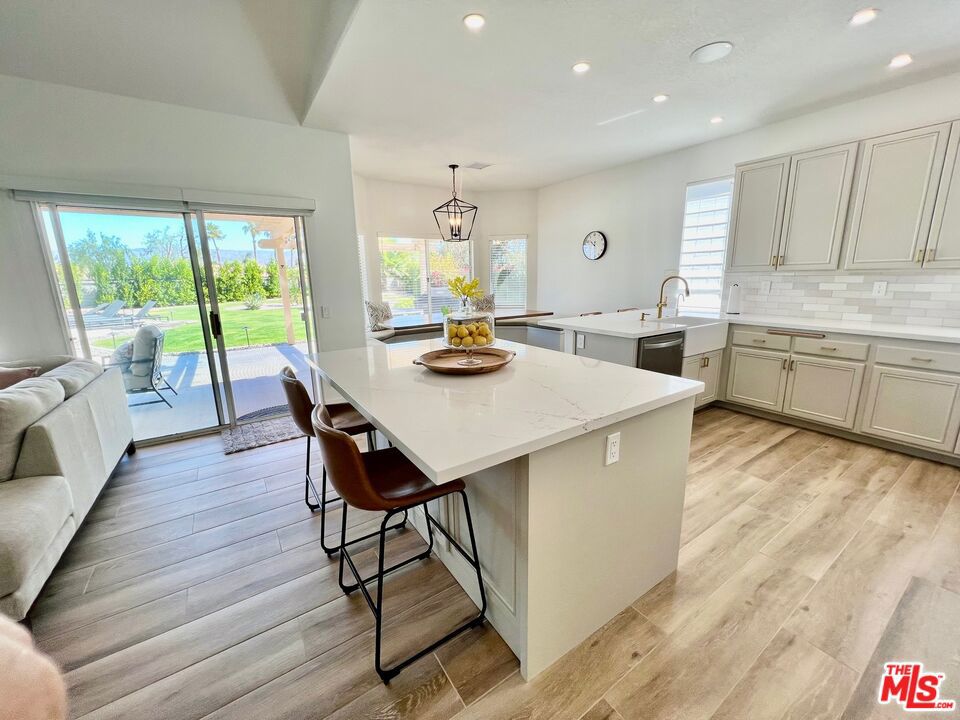 78590 Villeta Drive Property Photo 14