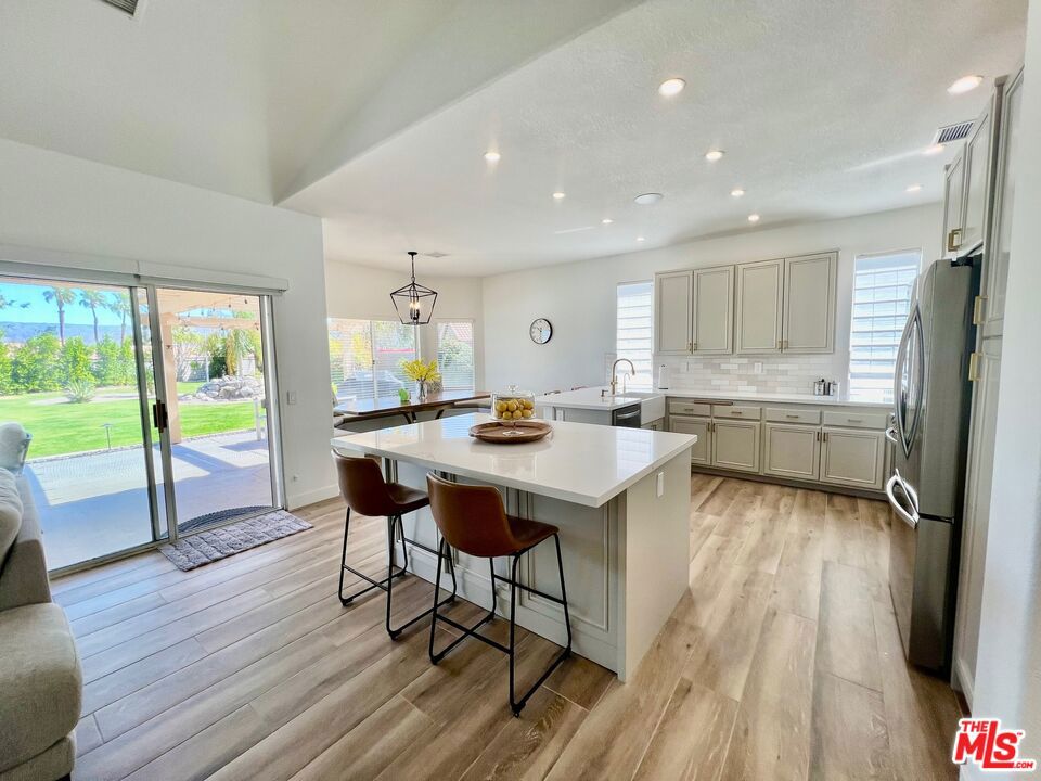 78590 Villeta Drive Property Photo 15