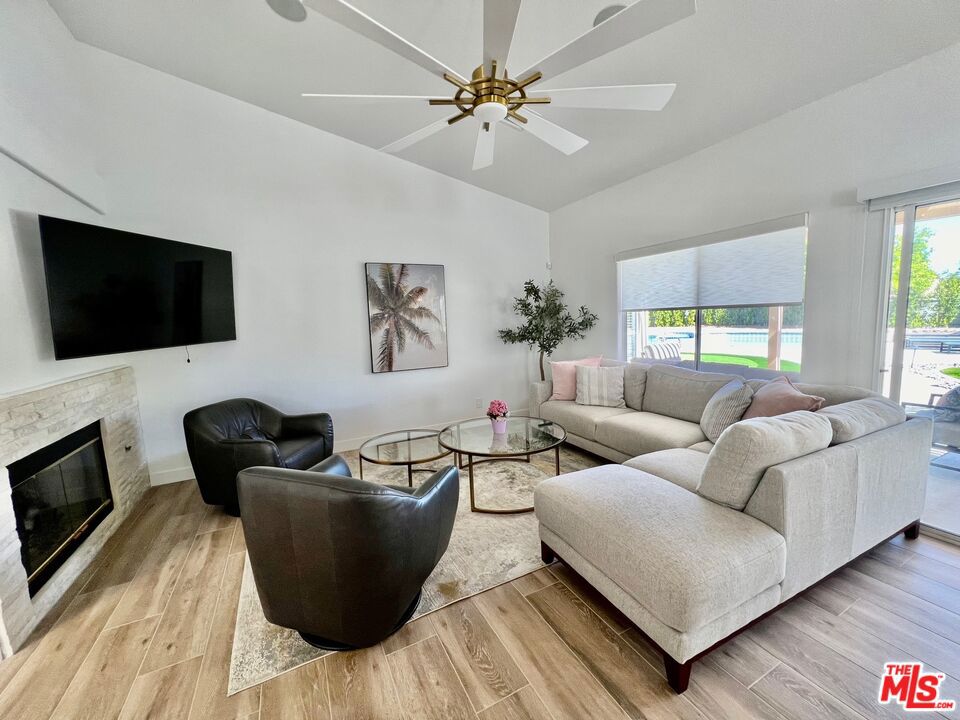 78590 Villeta Drive Property Photo 18