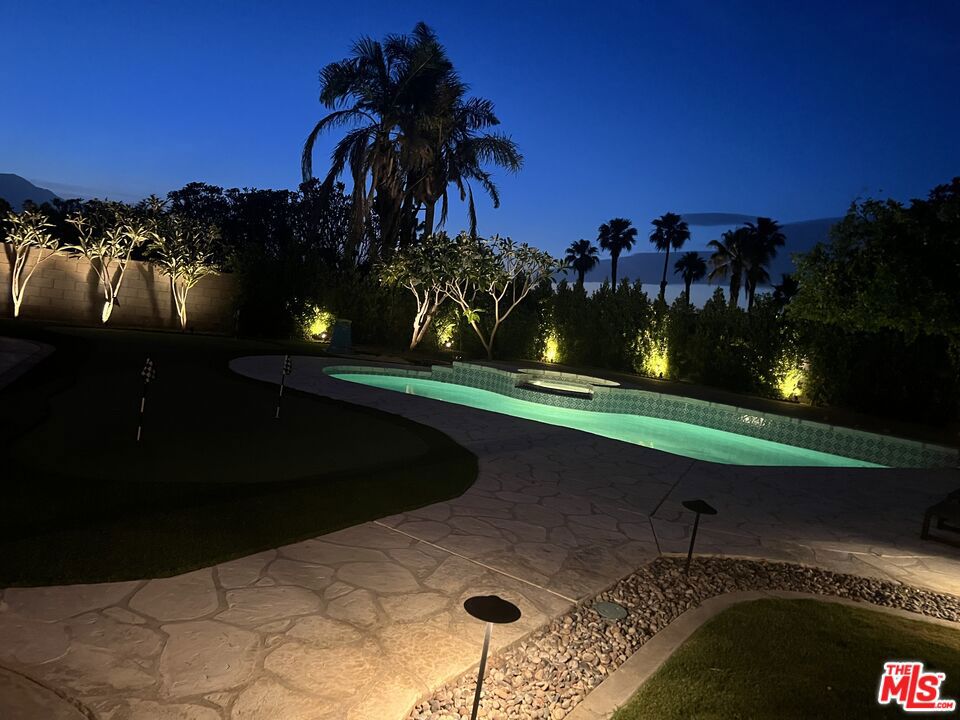 78590 Villeta Drive Property Photo 43