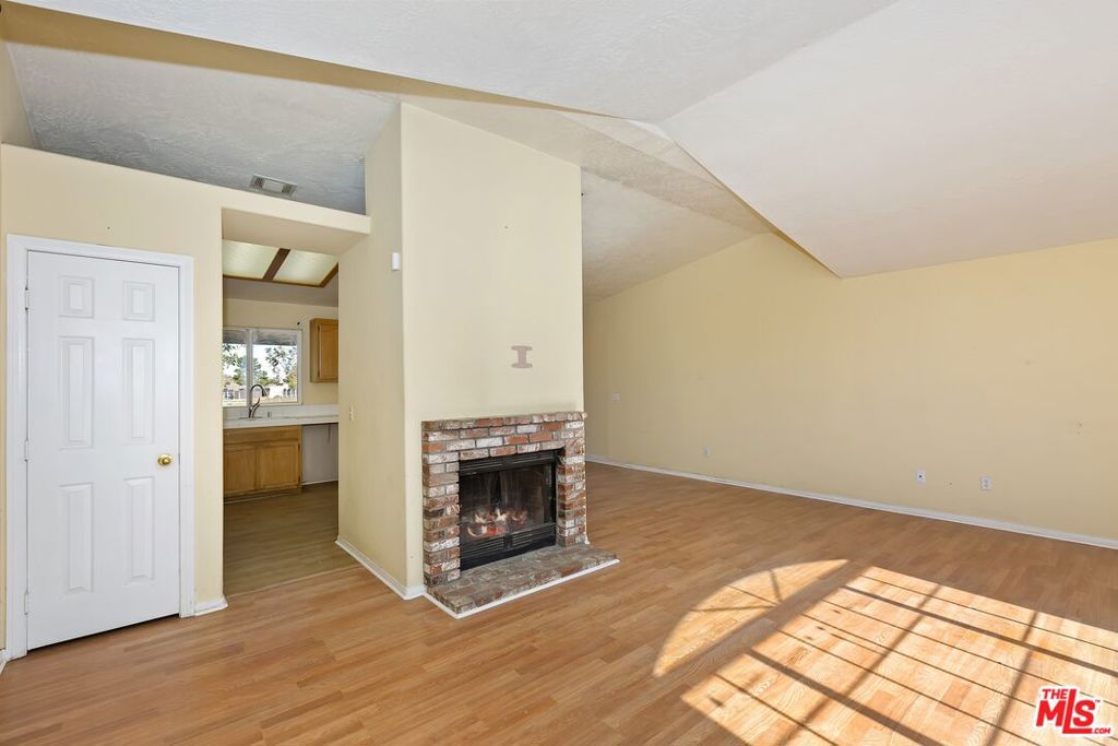 14750 Olivera Road Property Photo 5