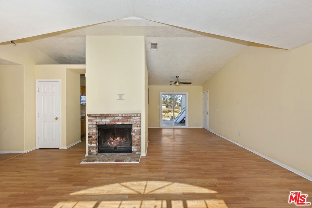 14750 Olivera Road Property Photo 6