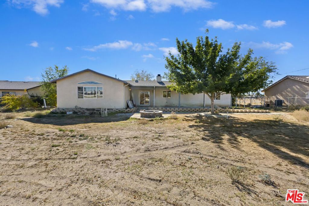 14750 Olivera Road Property Photo 15