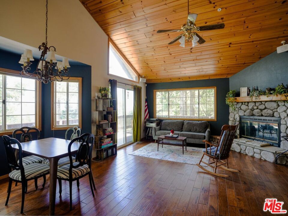 25274 North Road Property Photo 10