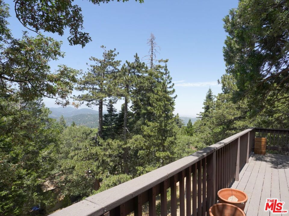 25274 North Road Property Photo 18