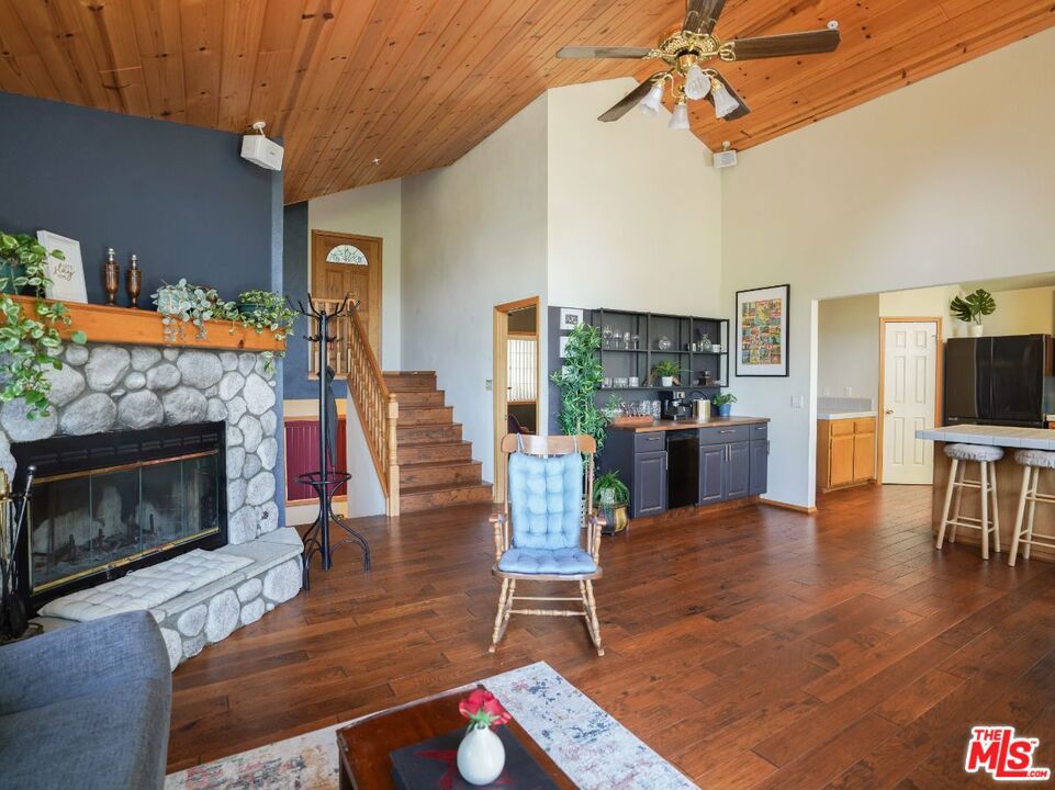 25274 North Road Property Photo 21