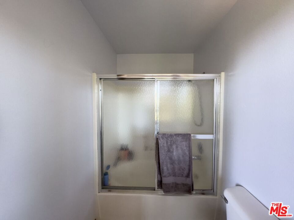 25274 North Road Property Photo 22