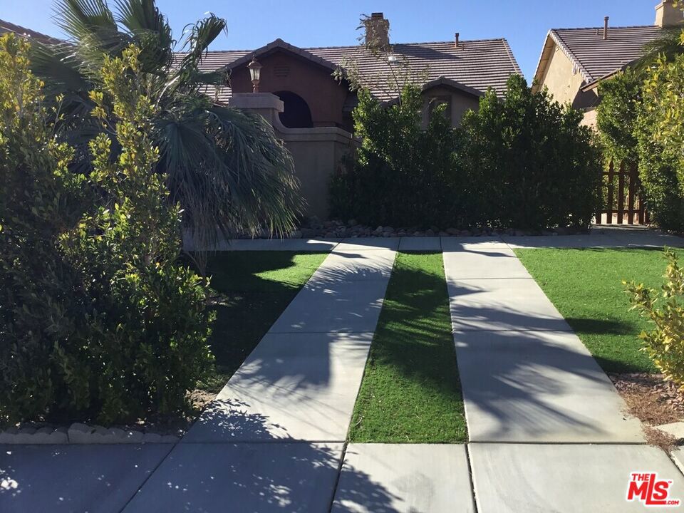 24409187 Property Photo 11