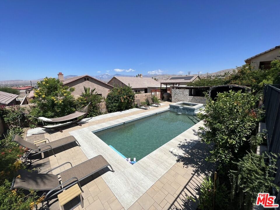 24409187 Property Photo 20