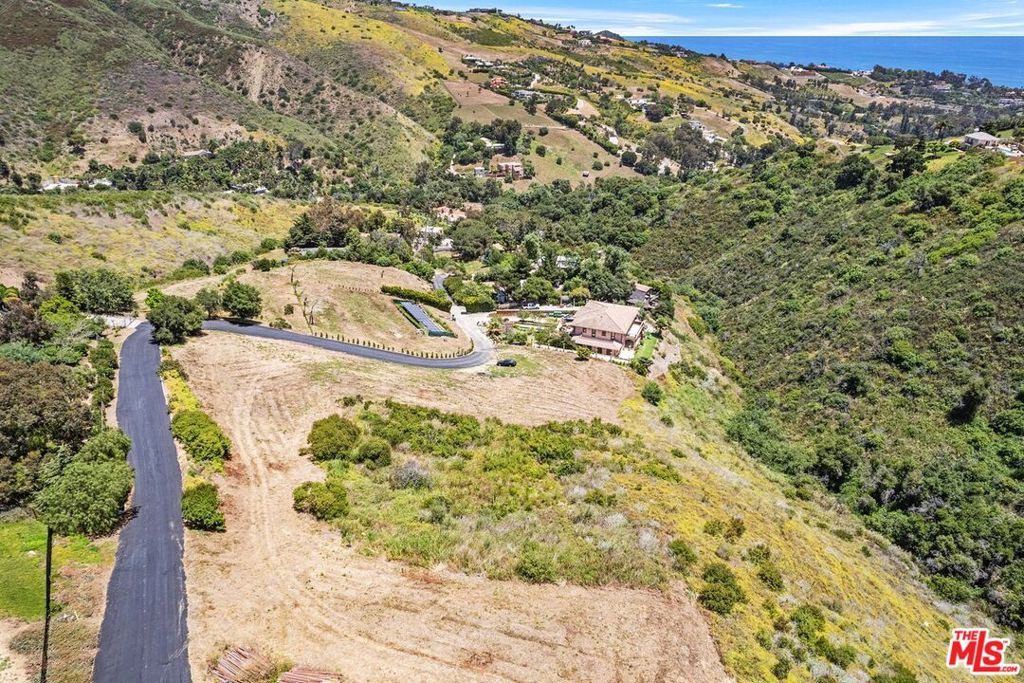 1 Via Acero Street Property Photo 1