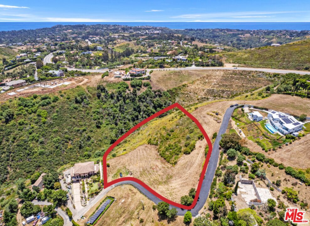 1 Via Acero Street Property Photo 16