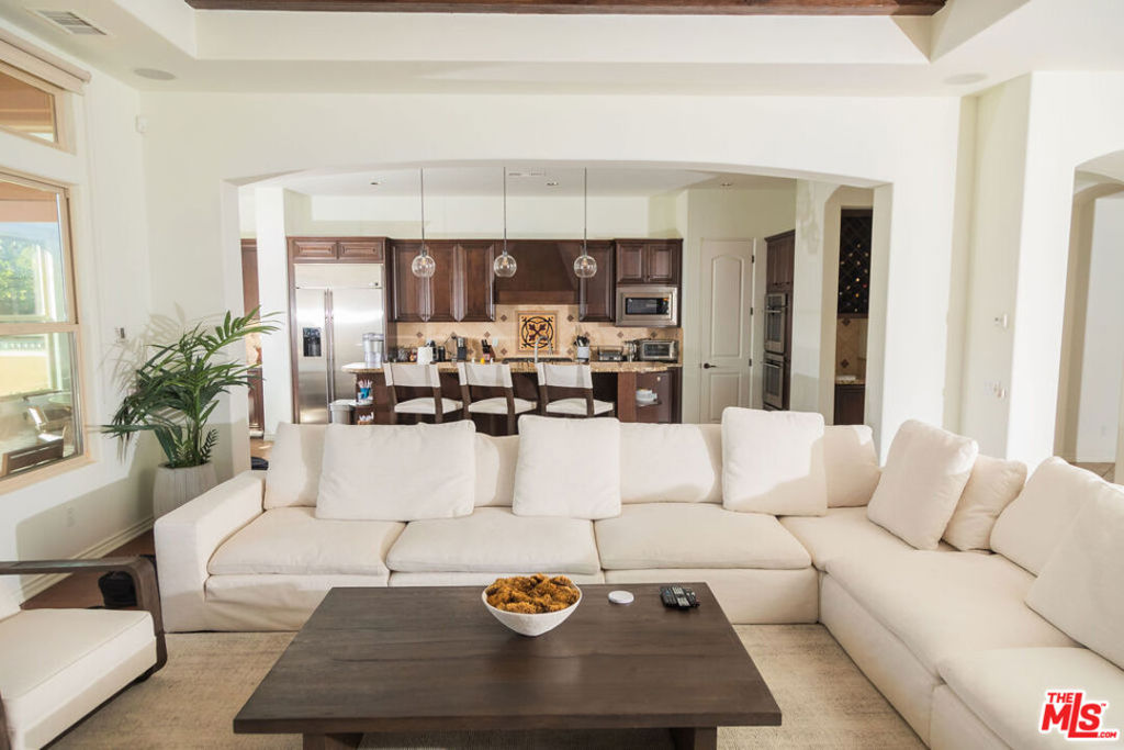 54155 Cananero Circle Property Photo 3