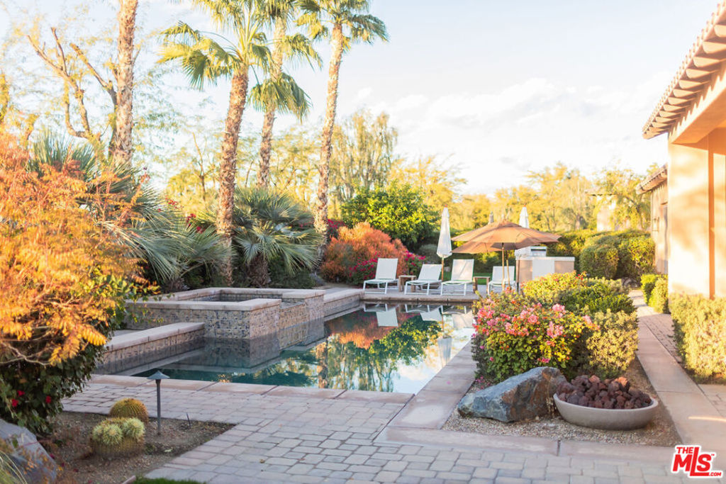 54155 Cananero Circle Property Photo 38