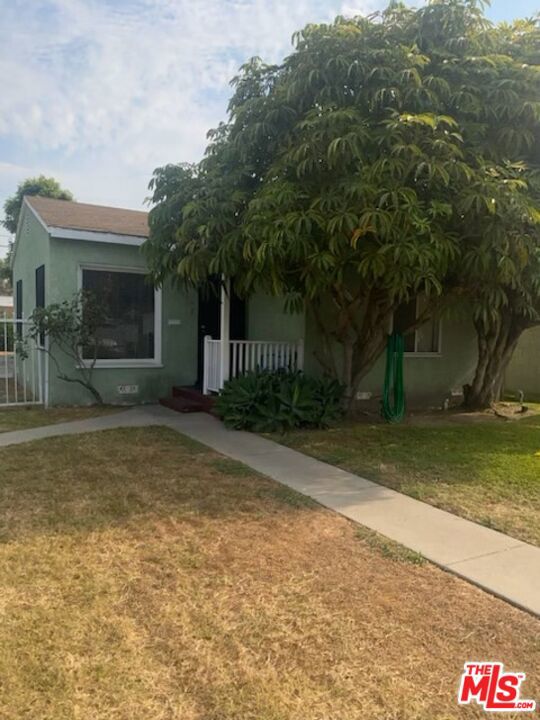 1346 W 59th Place Property Photo 1