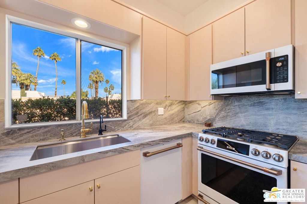 47171 El Agadir Property Photo 46