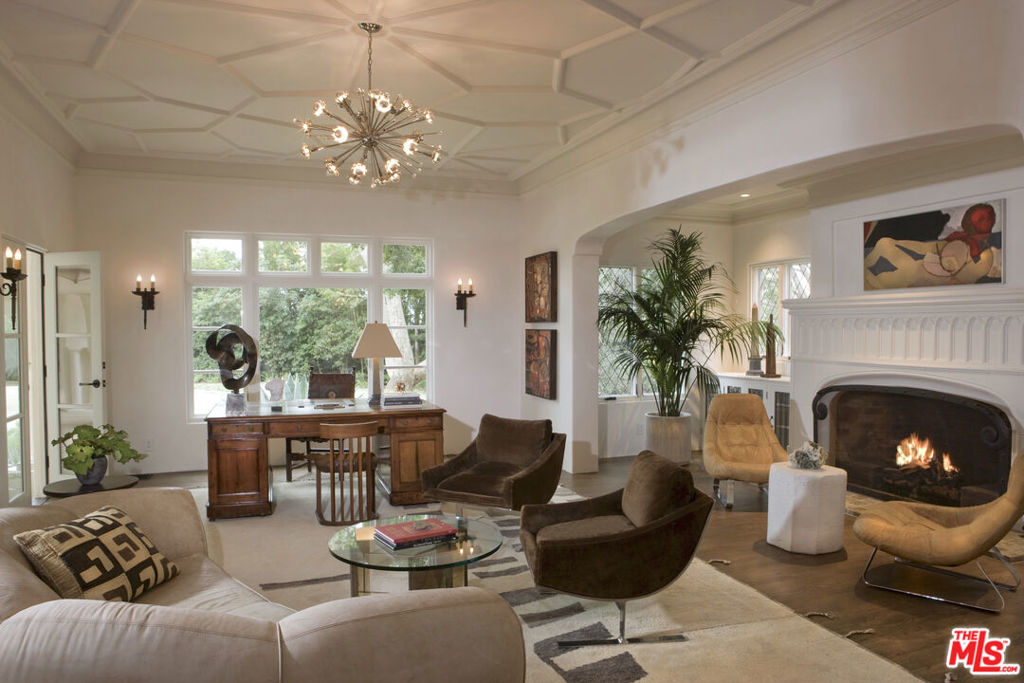 465 Hot Springs Road Property Photo 12