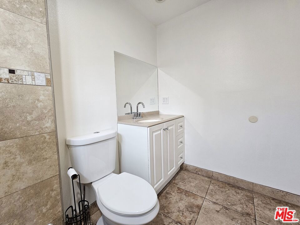 204 N Spring Avenue Property Photo 9