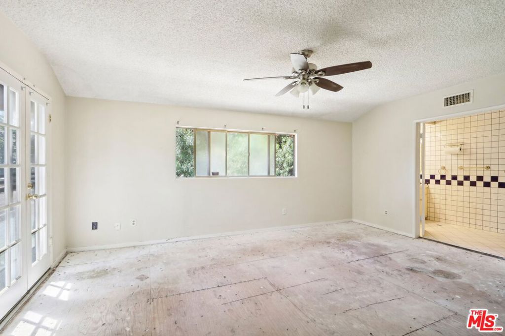 24910 John Fremont Road Property Photo 18