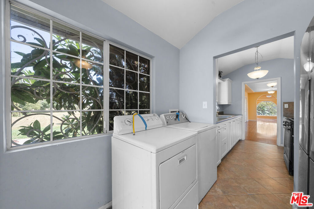 8241 Koch Road Property Photo 31