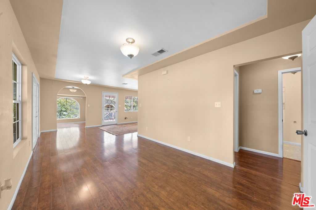 8241 Koch Road Property Photo 35