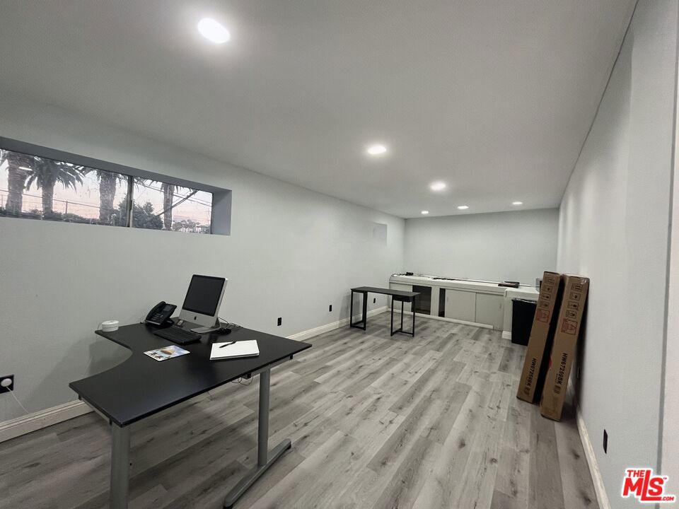 5564 Sepulveda Boulevard Property Photo 21