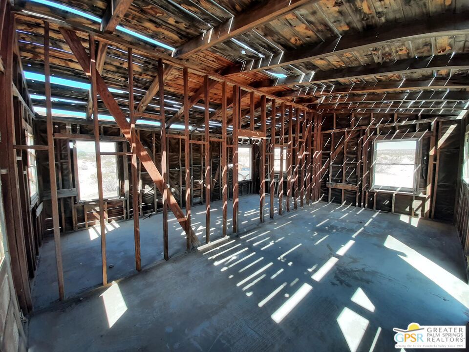 68724 Rainier Road Property Photo 3