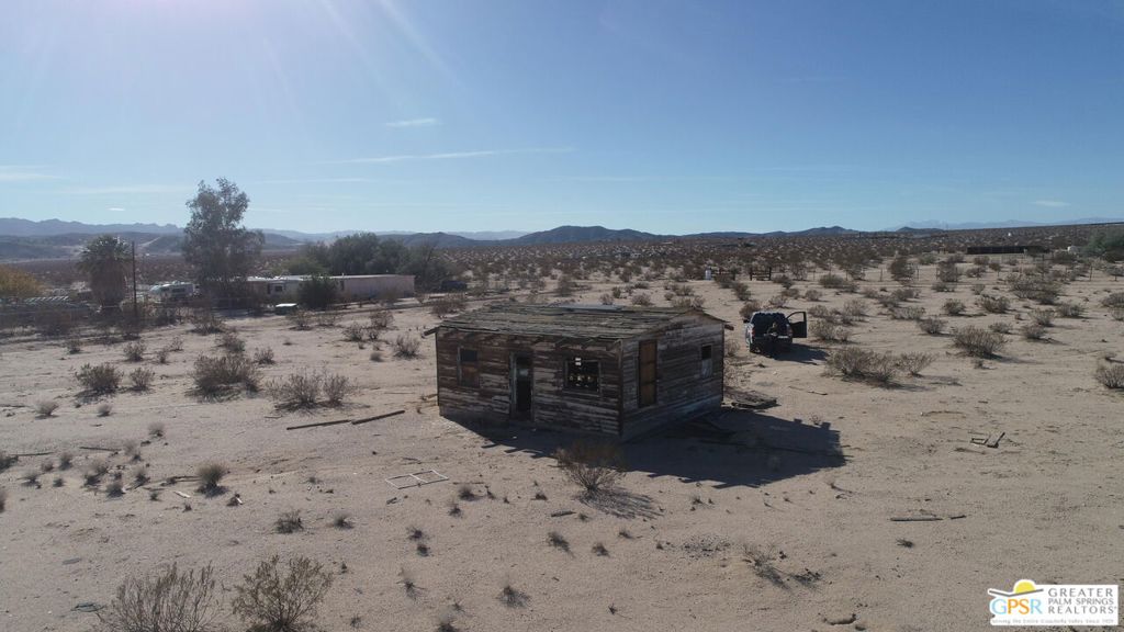 68724 Rainier Road Property Photo 5