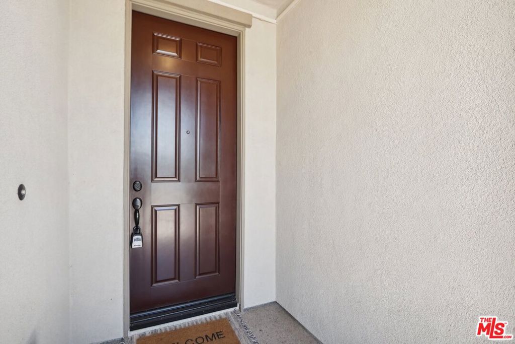 19317 Bension Drive Property Photo 8