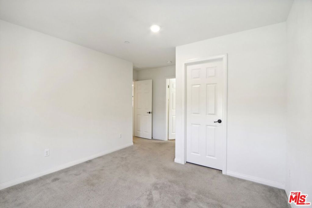 19317 Bension Drive Property Photo 25