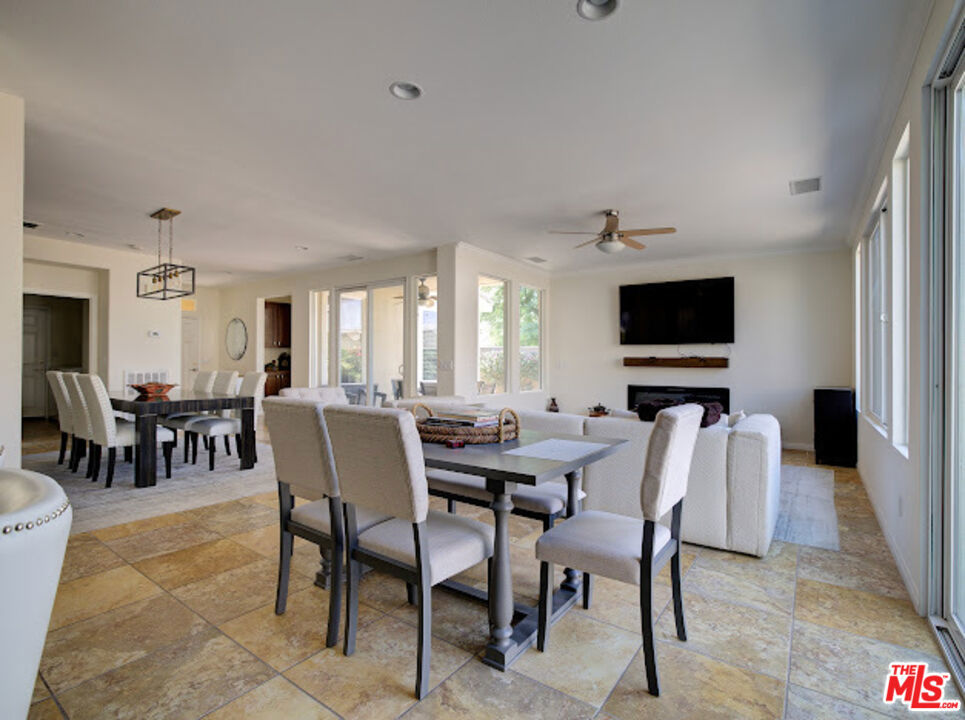 81634 Desert Willow Drive Property Photo 13