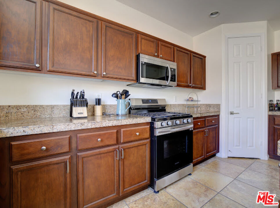 81634 Desert Willow Drive Property Photo 16
