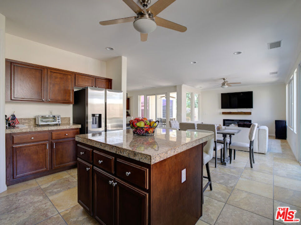81634 Desert Willow Drive Property Photo 17