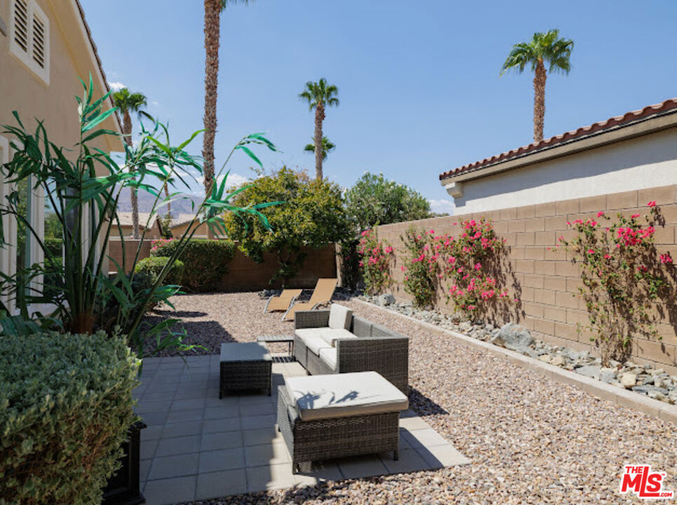 81634 Desert Willow Drive Property Photo 29