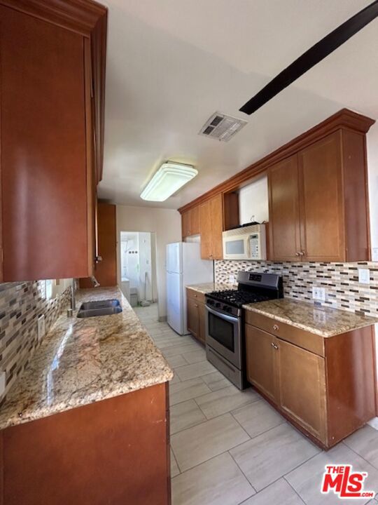 8844 Alcott Street 8846 Property Photo 9