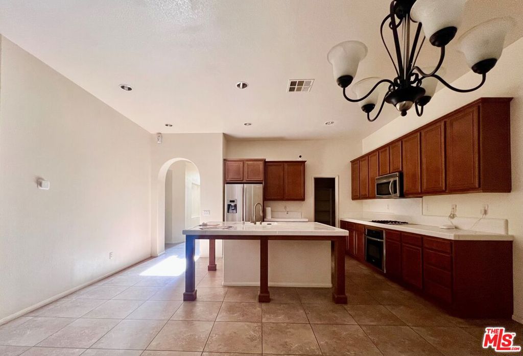 77350 New Mexico Drive Property Photo 3