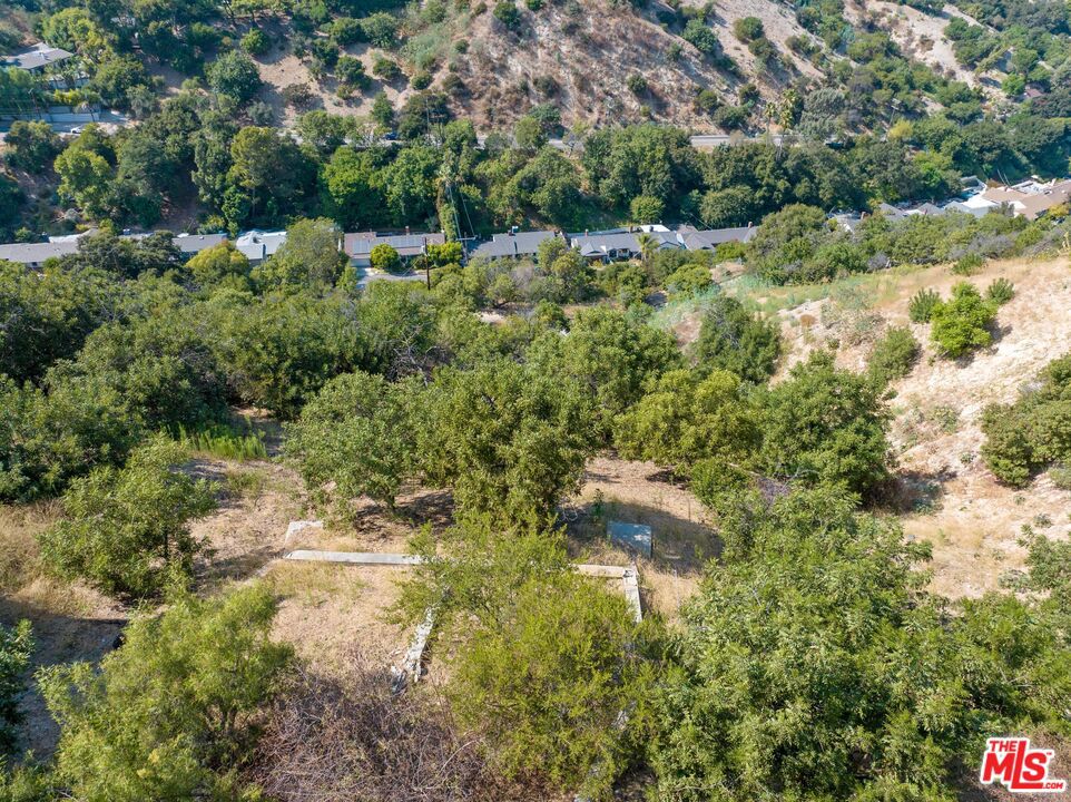 3654 Oakfield Drive Property Photo 11