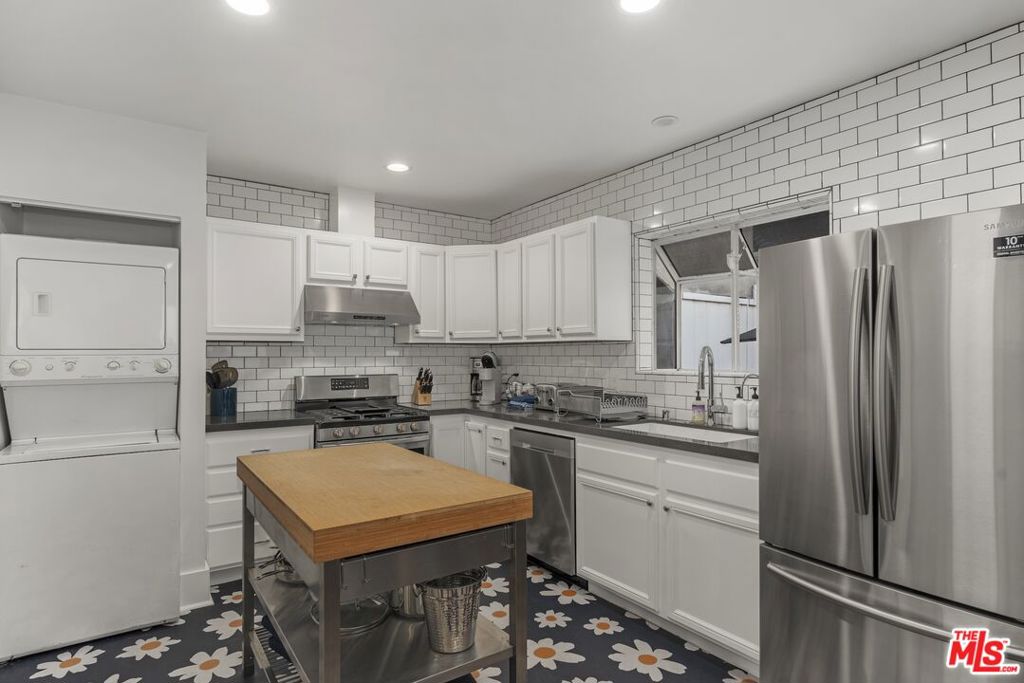 14 Northstar Street Property Photo 37