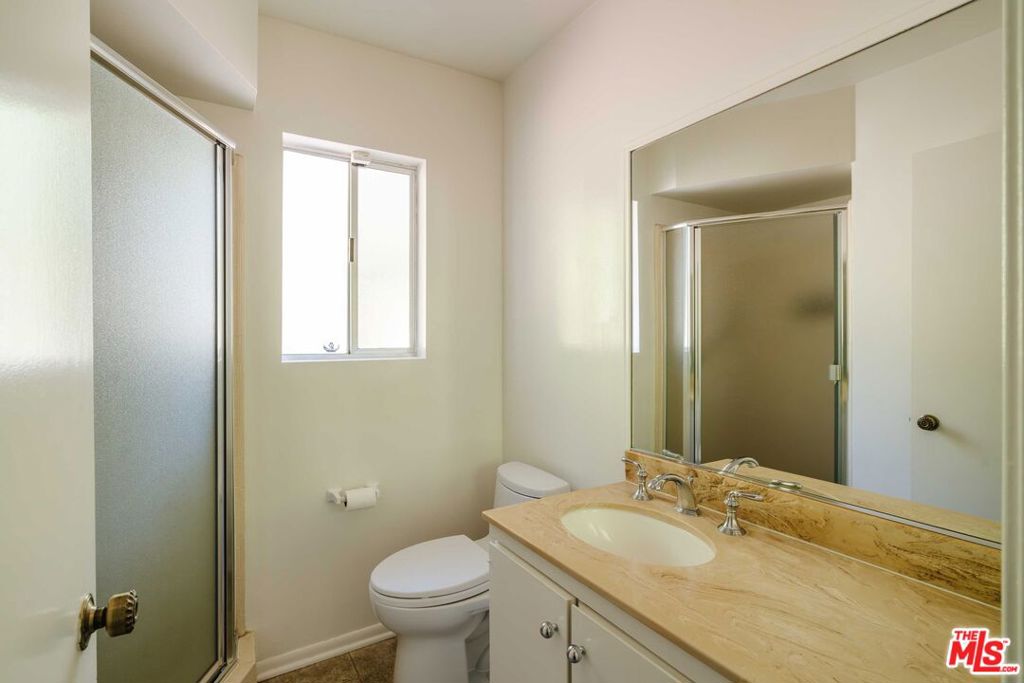 18041 Blue Sail Drive Property Photo 24